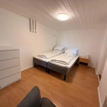 Skønt Til Ro Og Lejlighed *